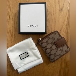 Gucci wallet